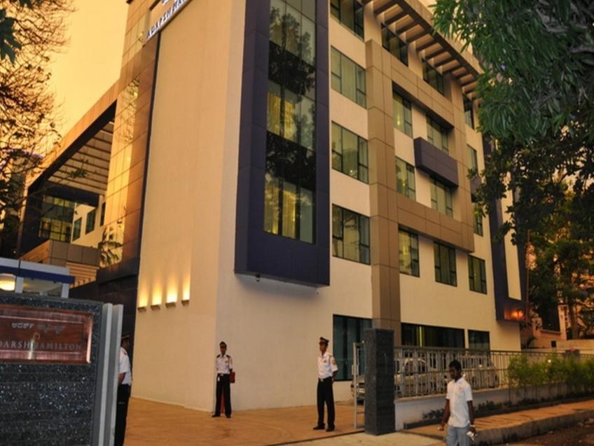 Hotel Adarsh Hamilton Bangalore Exterior foto